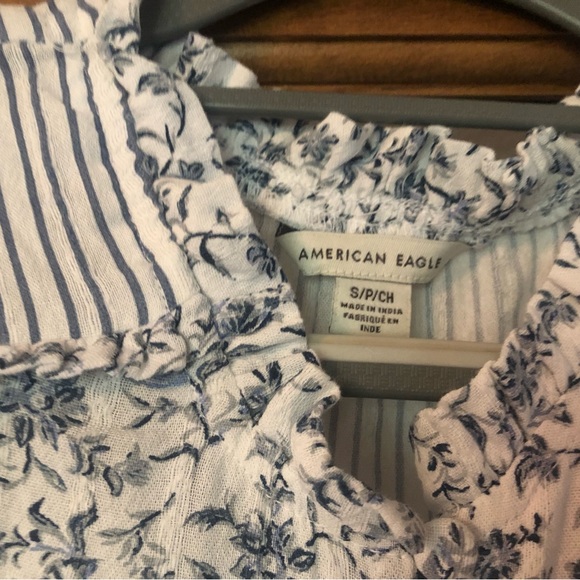 American Eagle crop blouse - Picture 2 of 4